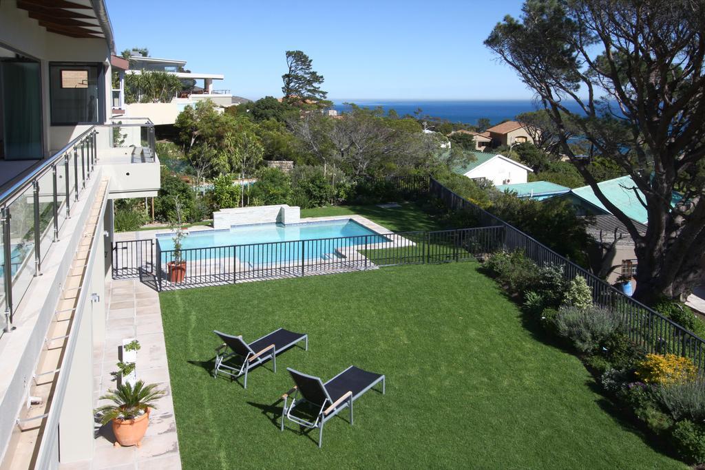 Apartment Sea Mount Cape Town