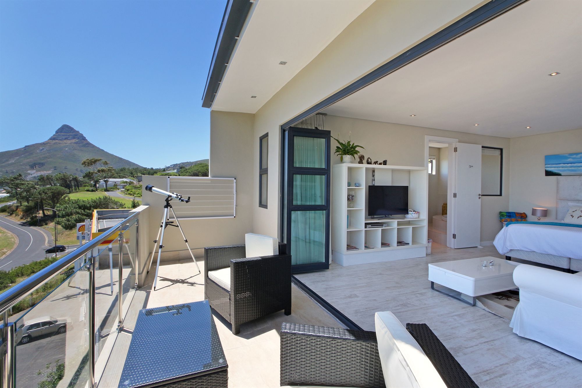 Sea Mount Apartment *